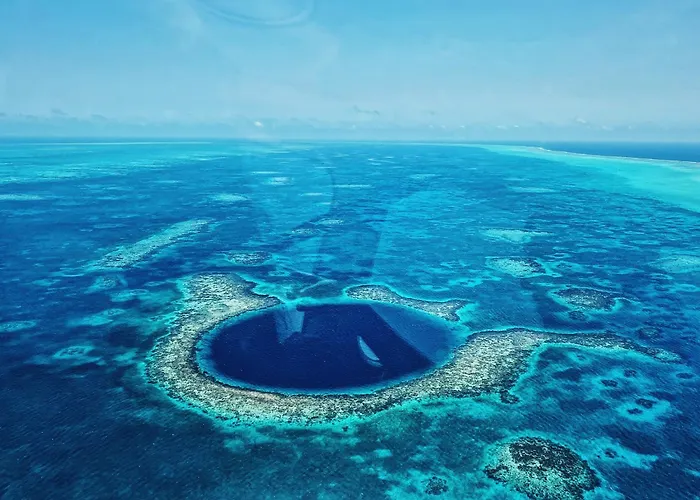 Barefoot Beach Belize